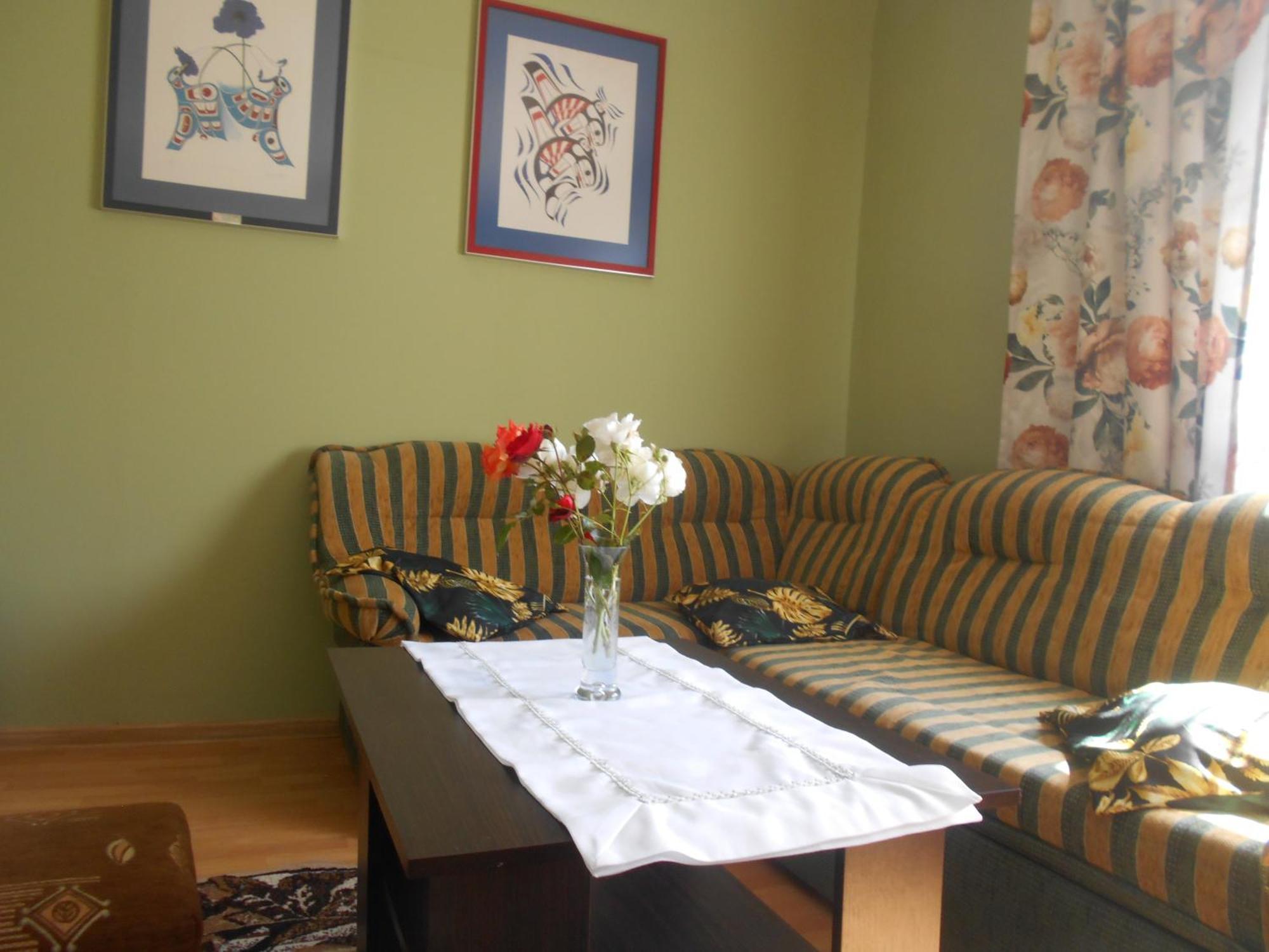 Domowe Zacisze W Nickulinie Holiday home